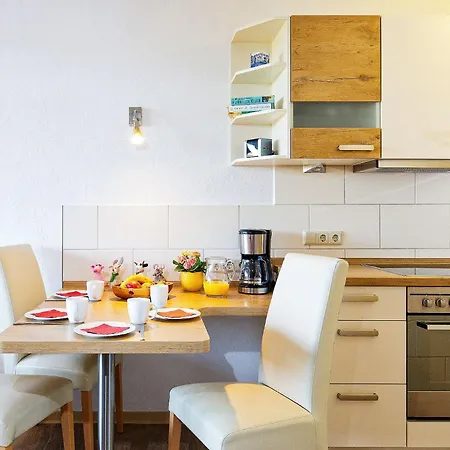 Apartment Haus Frauenpreiss F213 *